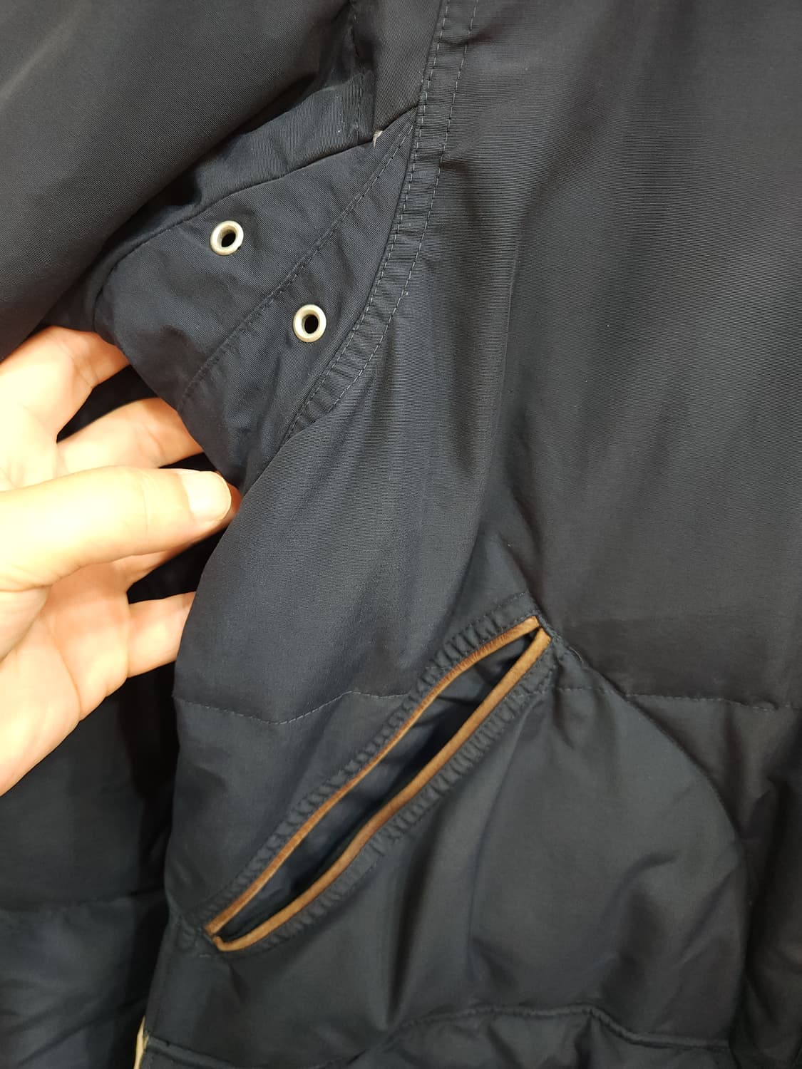 폴로 랄프로렌 모호크 덕다운 패딩 점퍼

 상품이미지3