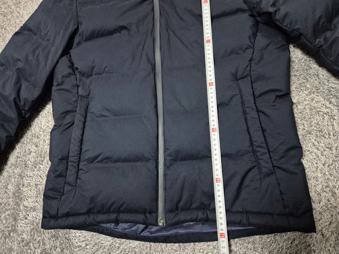 유니클로 남성 심리스 다운패딩 네이비 L 상품이미지9