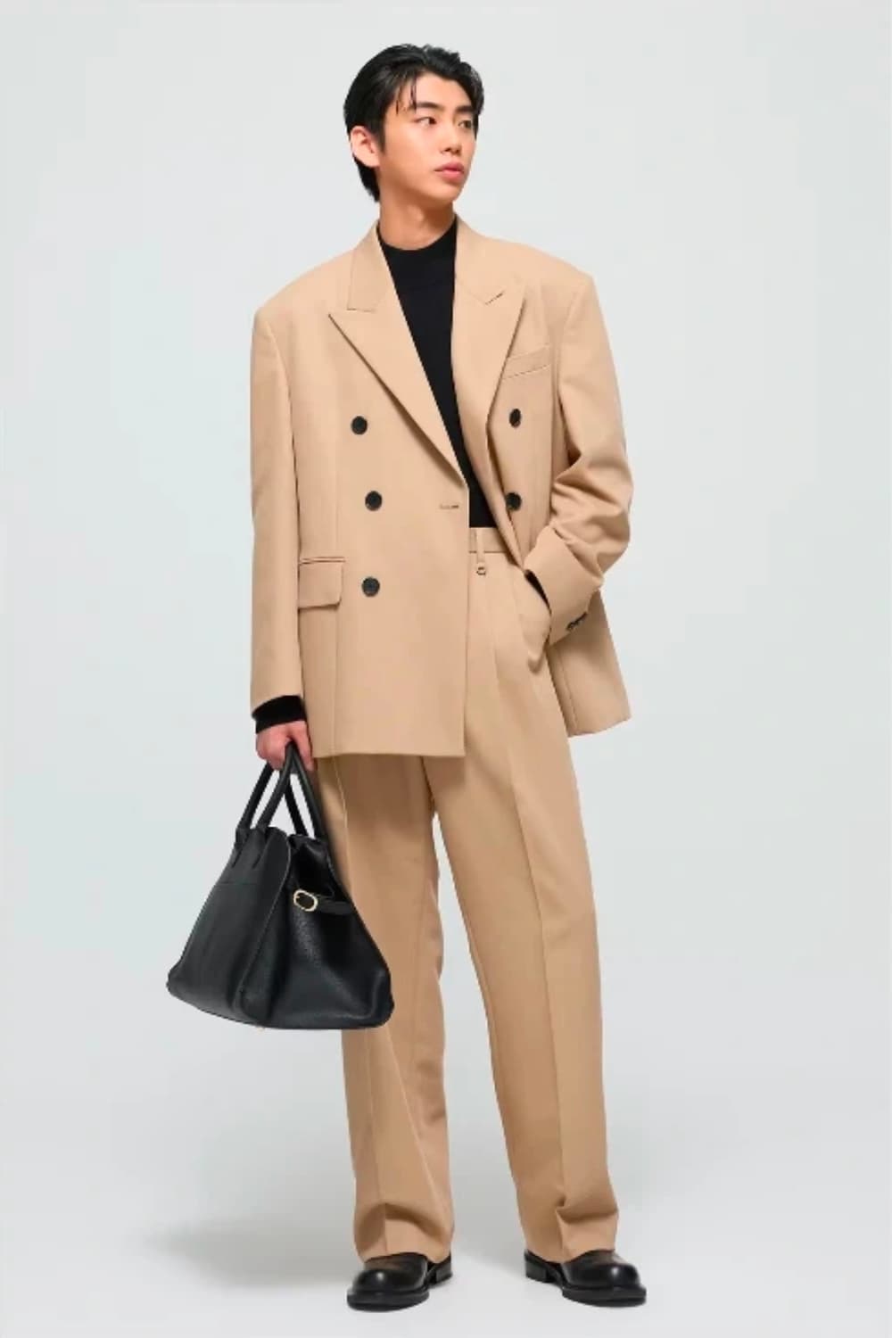 TNGT 베이지 피크드 더블 블레이저 + 와이드핏 팬츠 셋업 수트 상품이미지1