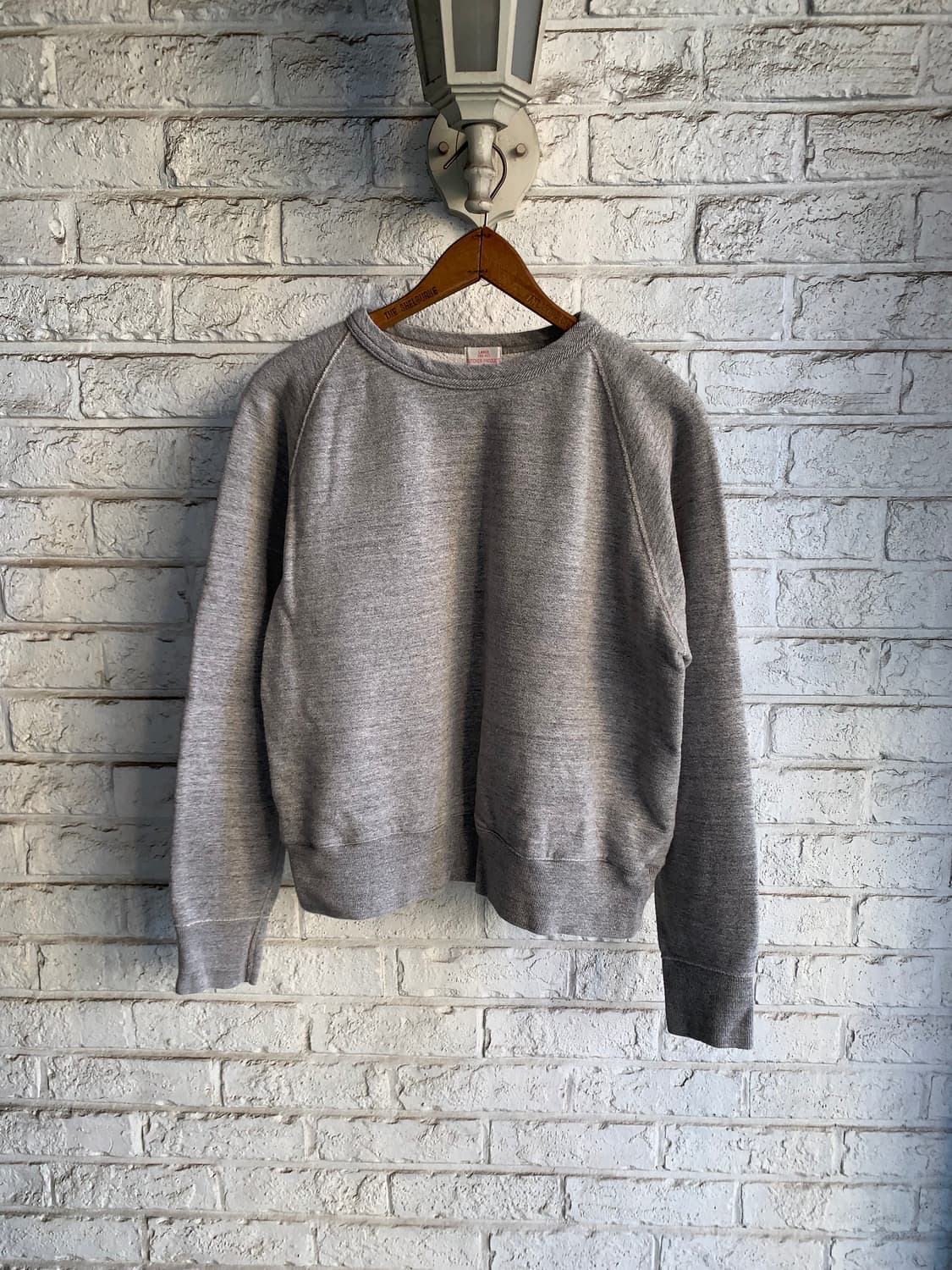 At last & co 스웻셔츠  상품이미지1