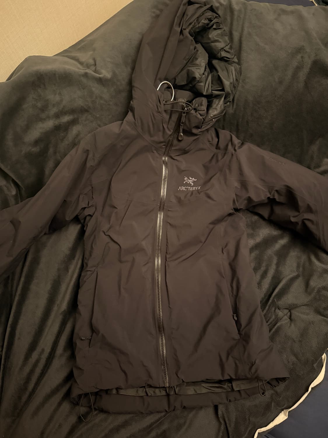 아크테릭스 아톰 패딩 상품이미지1