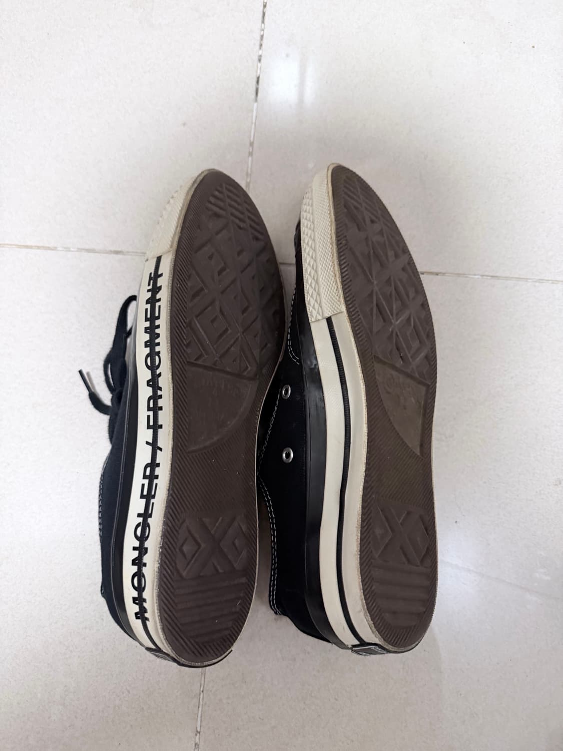 Us8) 프라그먼트 몽클레어 컨버스 척테일러 상품이미지2