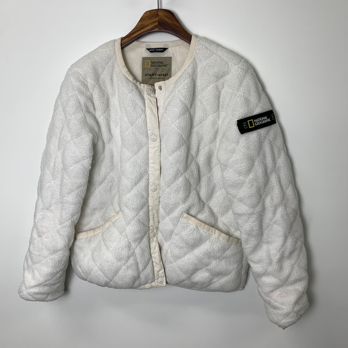 네셔널지오그래픽 화이트 플리스 퀼팅 자켓 상품이미지2