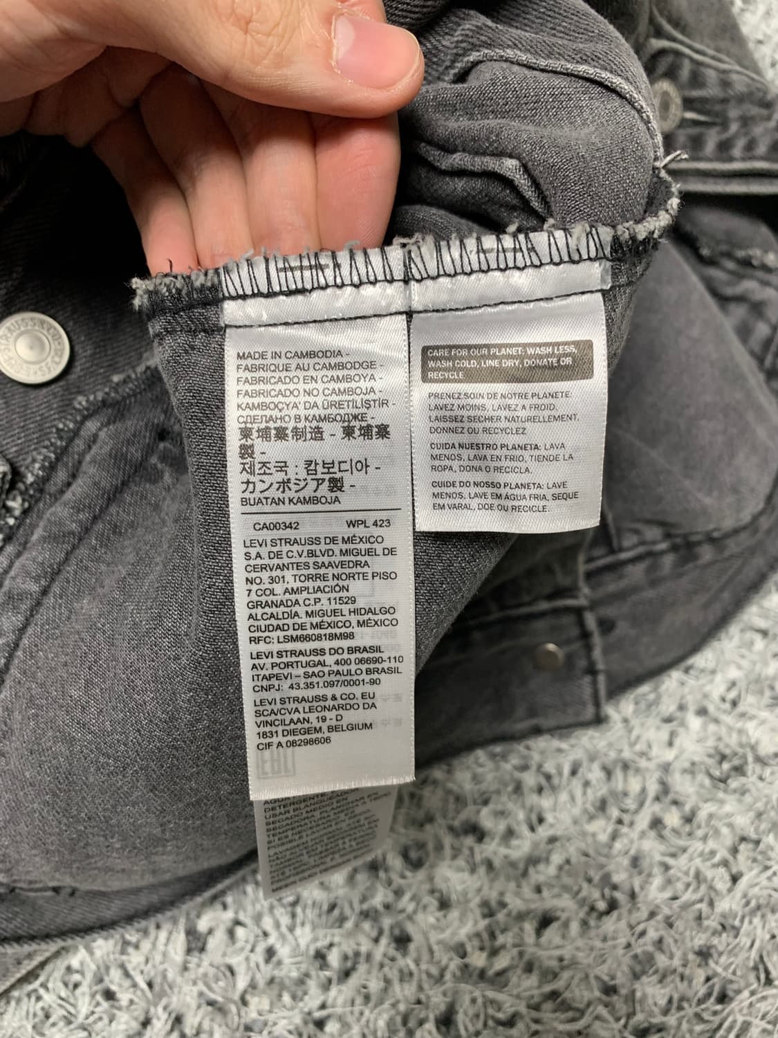 S)리바이스 블랙 트러커 상품이미지4