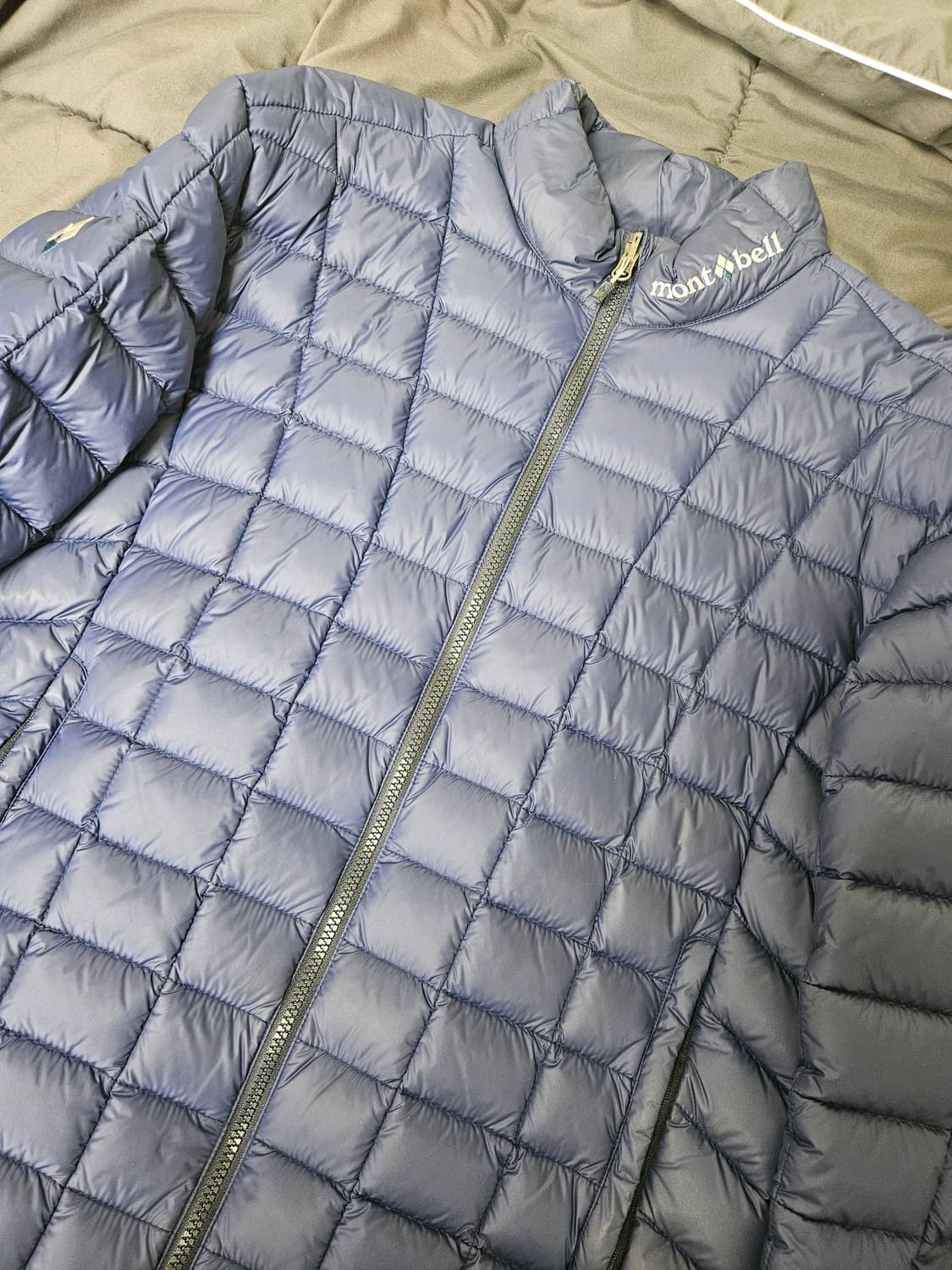 [L] 몽벨 경량 패딩 점퍼 네이비 상품이미지1