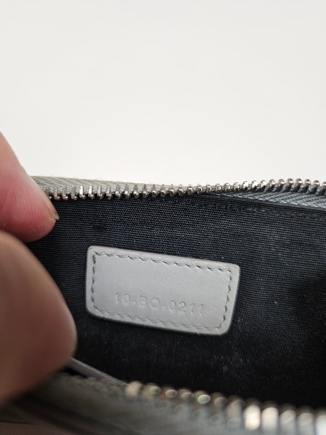 [정품, A급]디올 CD 아이콘 카프스킨 지퍼 카드지갑 상품이미지5