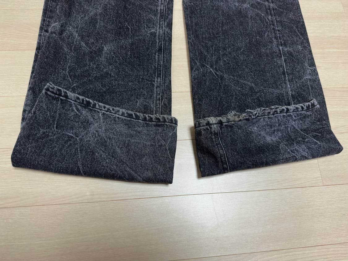 (S) STU 21FW 크리즈 워시드 데님팬츠 흑청 상품이미지2