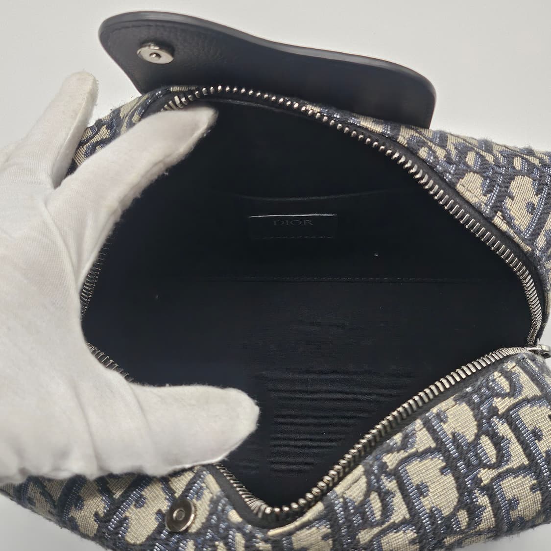 정품 디올 링고 오블리크 토일레트리 파우치 상품이미지8