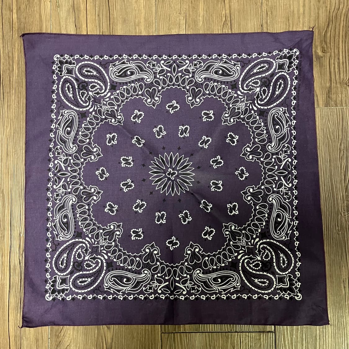 클래식 페이슬리 반다나/스카프(플럼) 상품이미지3