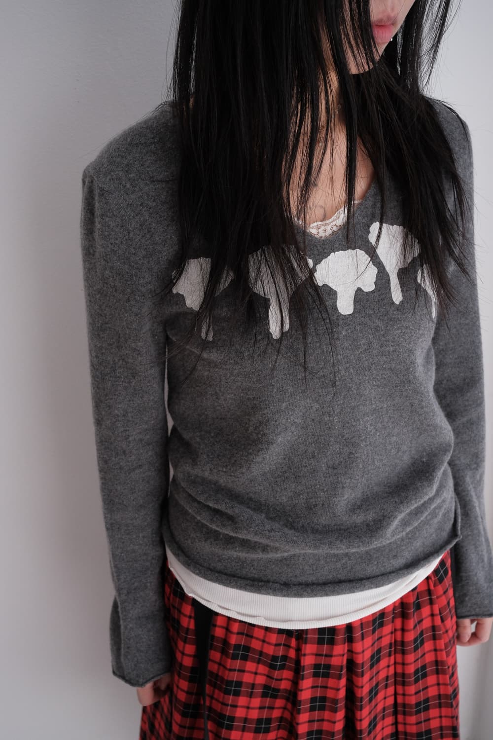 Tree v-neck knit top 상품이미지1