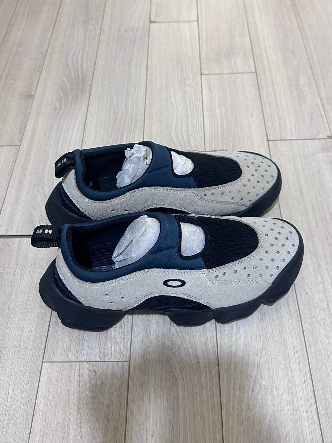 오클리 팩토리 팀 x 브레인 데드 플래시 샌들 샌드 블루 상품이미지1