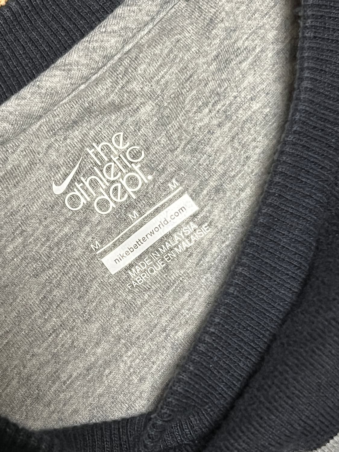 나이키 스트라이프 스우시 자수 맨투맨 M 상품이미지3