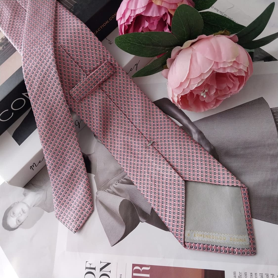 에르메네질도 제냐 자카드 패턴 넥타이 8.7cm S~A+등급 K2534
 상품이미지5