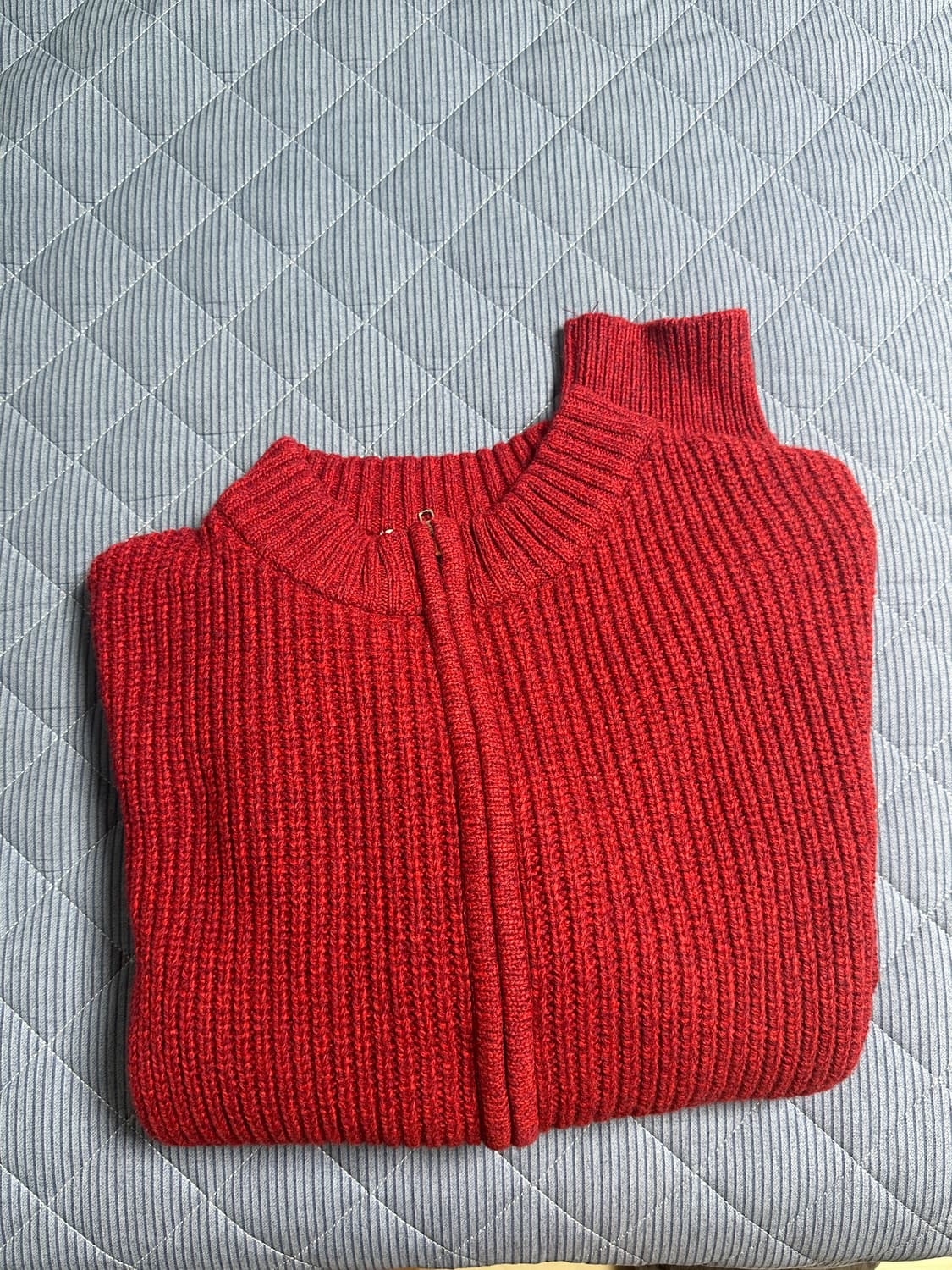 웨이비니스 타임리스 풀집업 레드 1사이즈 상품이미지1