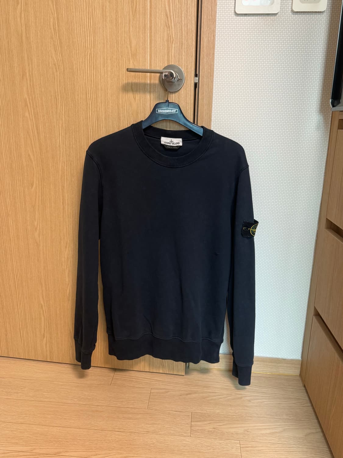 스톤아일랜드 네이비 맨투맨 L 상품이미지1