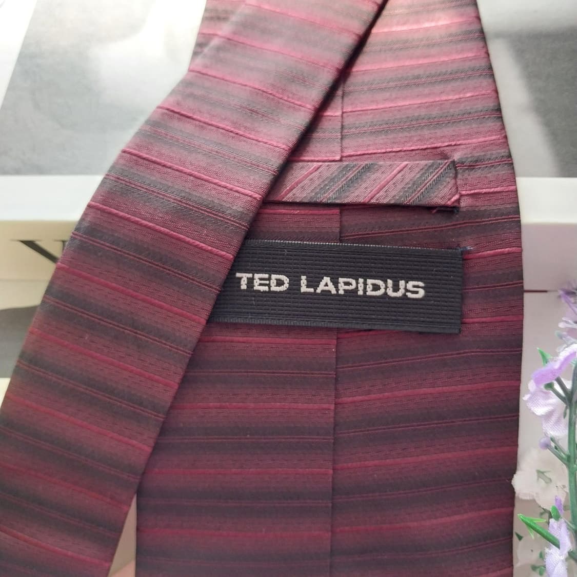 테드 라피두스 실크 와인 스트라이프 넥타이 10cm A+등급 K1334
 상품이미지6