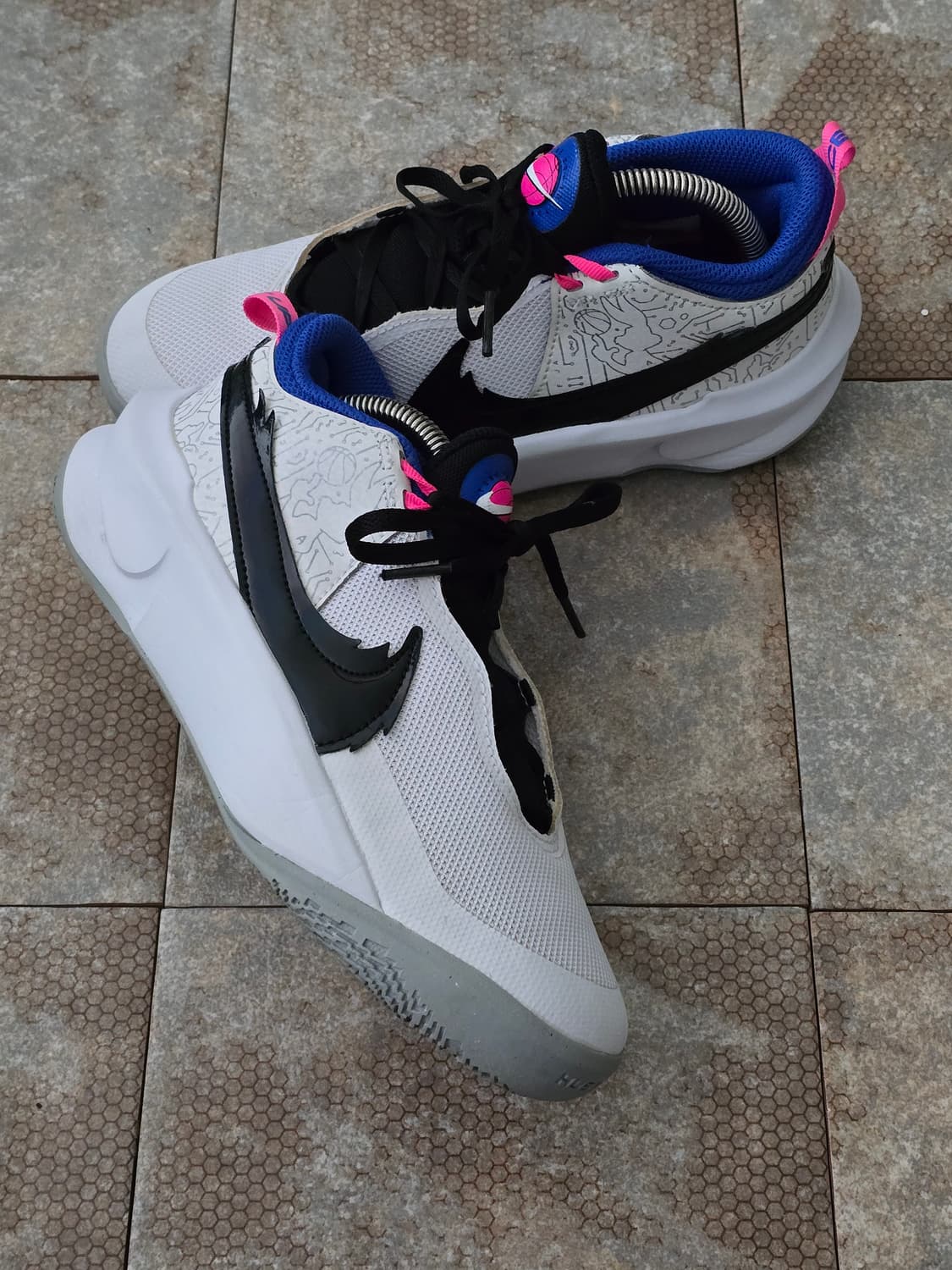 (235)나이키 스페이스잼 팀 허슬 d10 se  상품이미지7