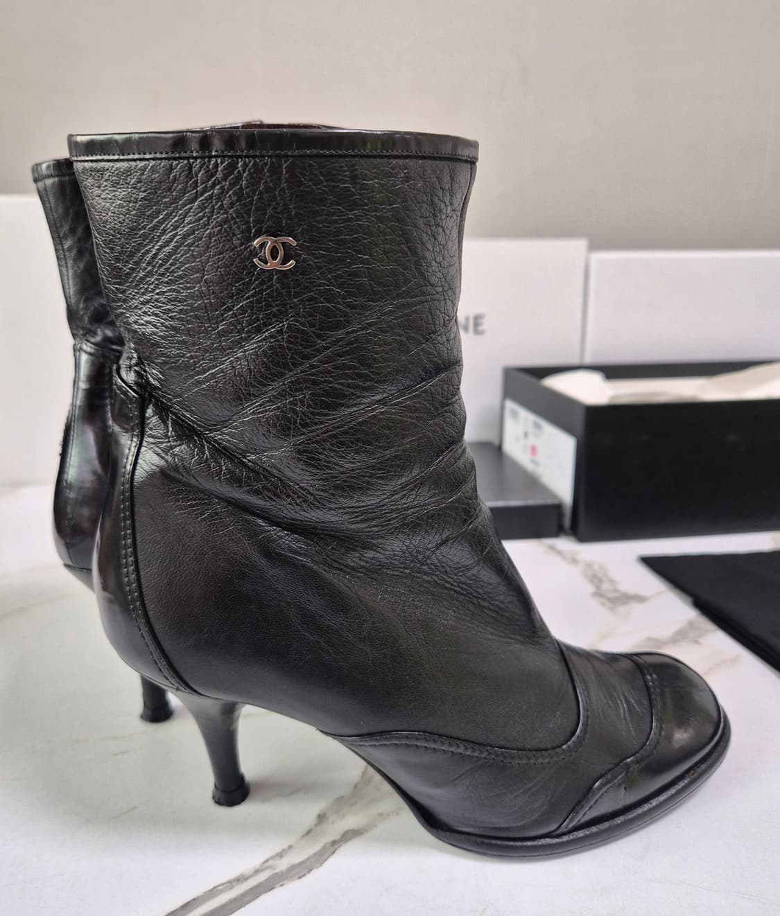 (정품) 샤넬 CC 로고 여성 앵클부츠 38 상품이미지10