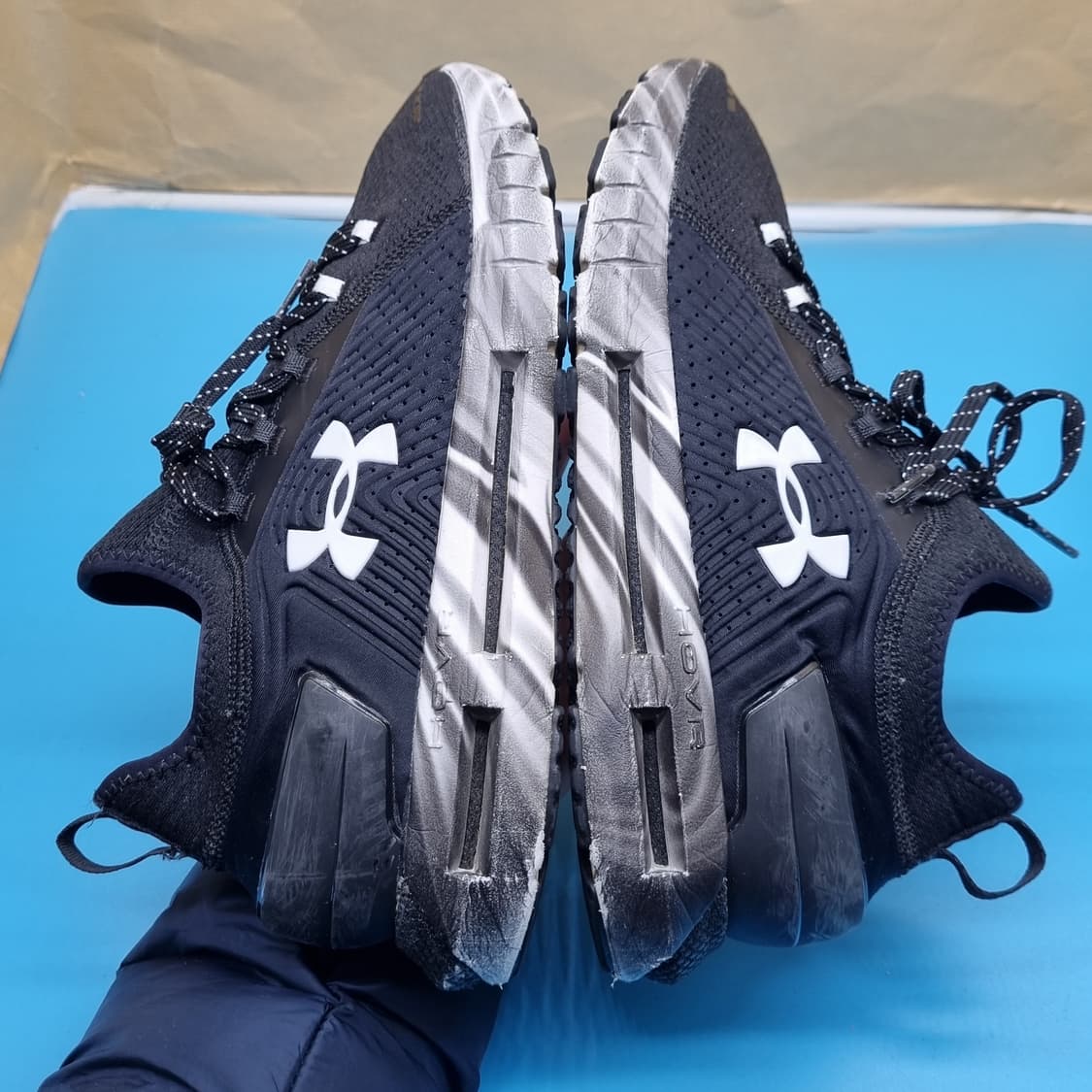 언더아머 호버 팬텀 남성운동화270  상품이미지5