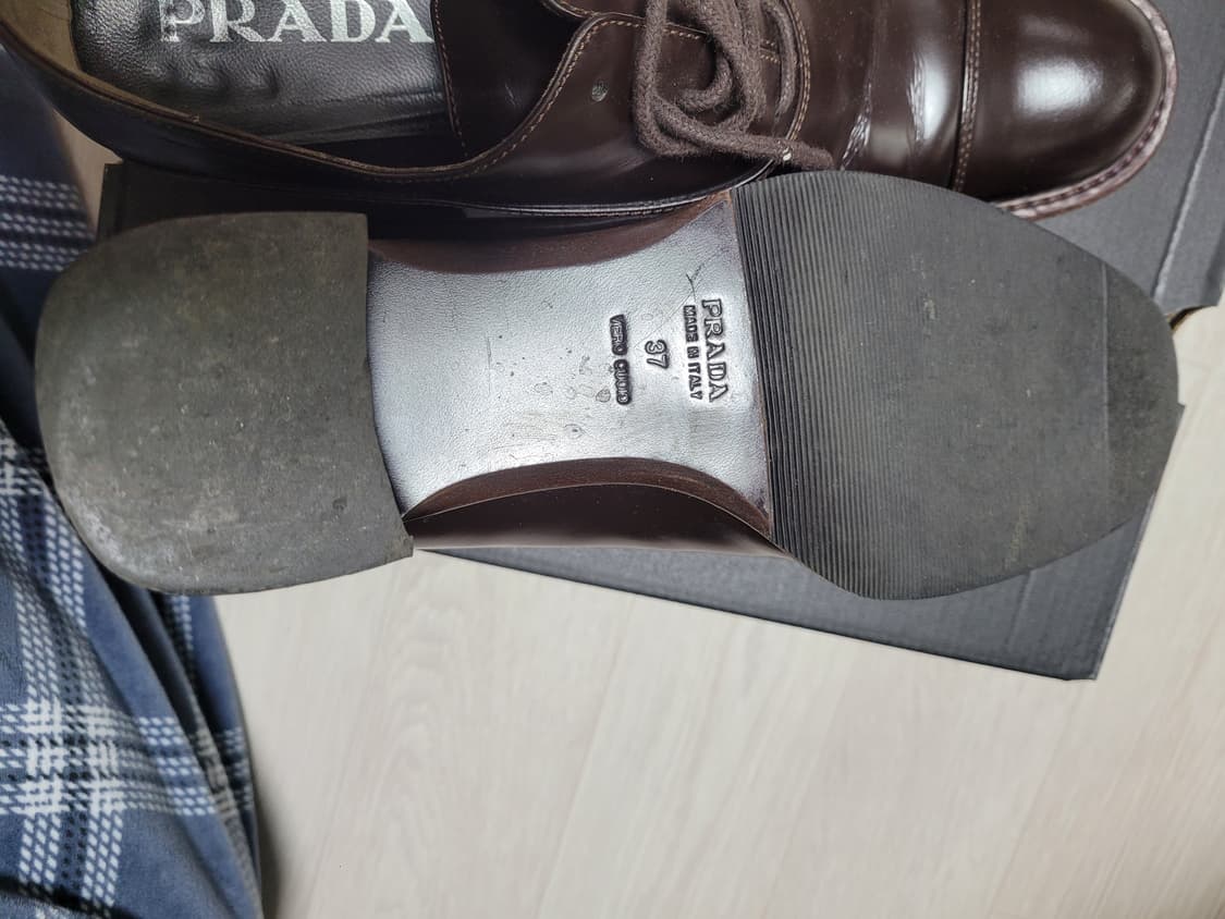 정품 프라다 여성  구두 단화 상품이미지5