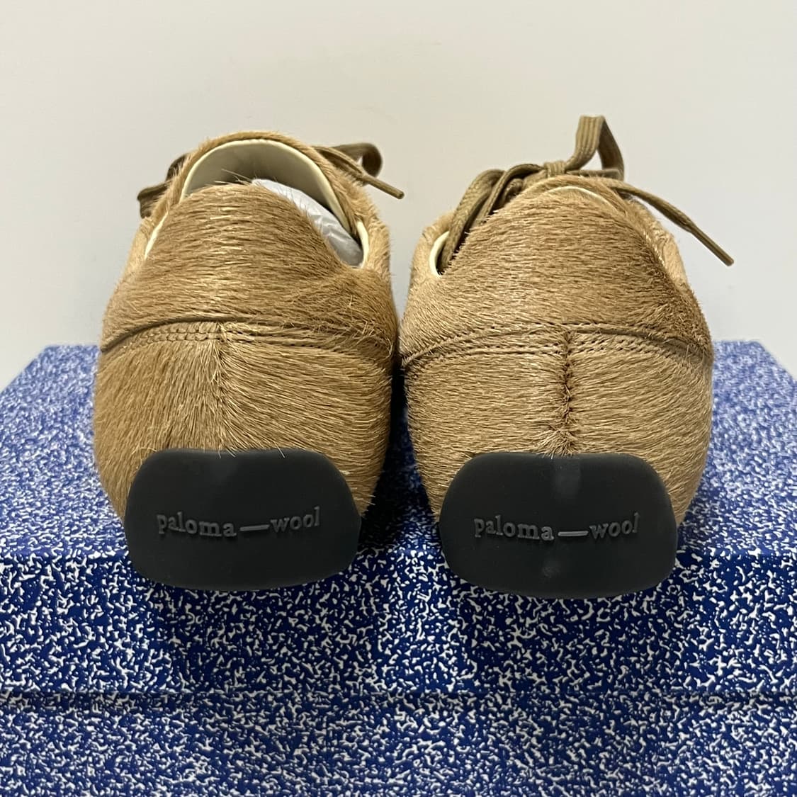 [36,37,38]팔로마울 Miles 헤어리 스니커즈/베이지 상품이미지3