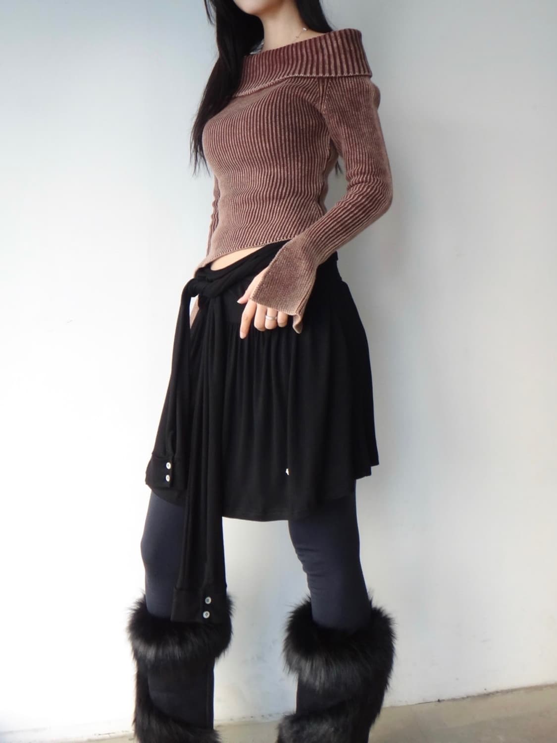 Off shoulder unbalanced knit / red 상품이미지5