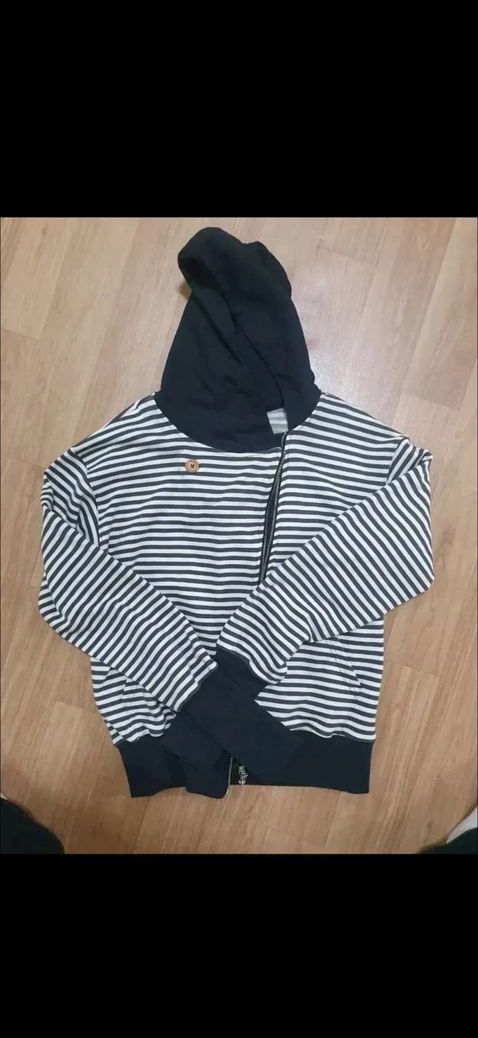 (Os)더뮤지엄비지터 언발란스 후드집업 상품이미지1