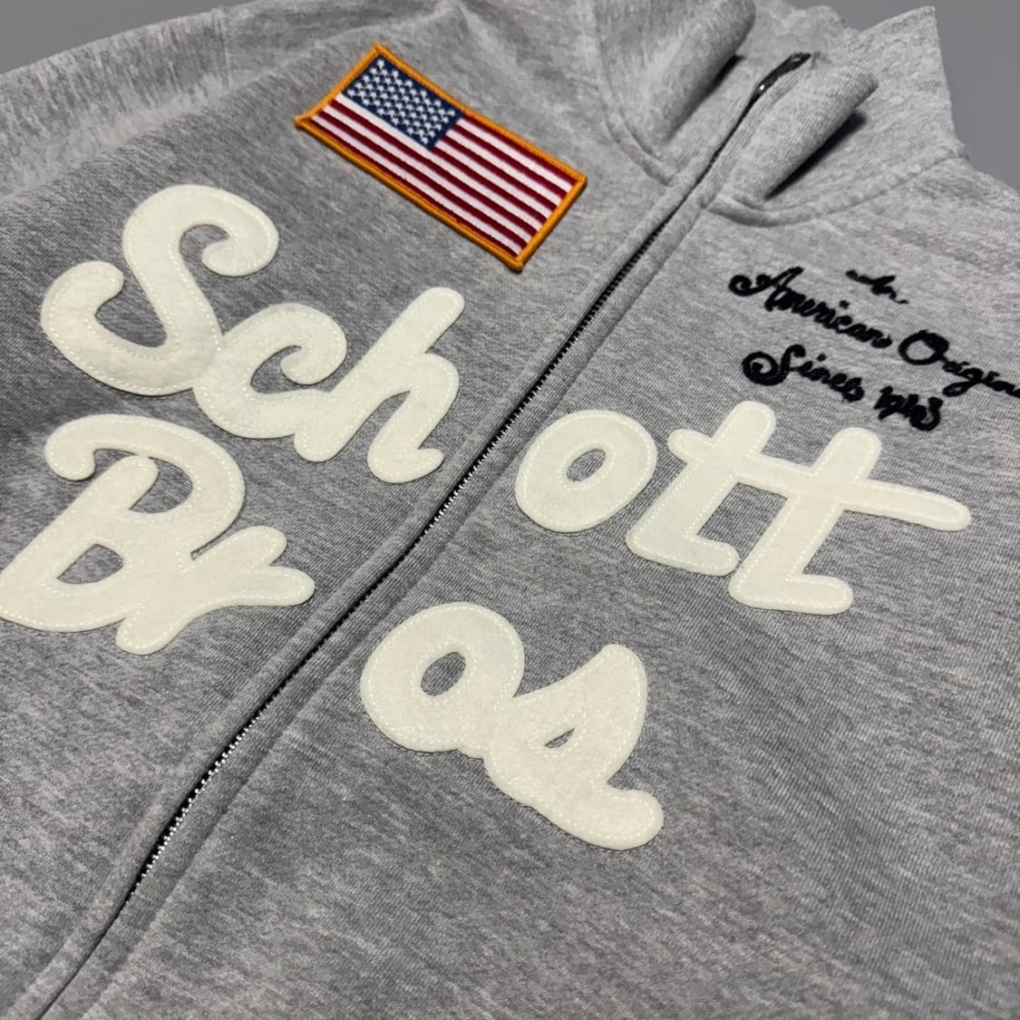 쇼트(Schott) 멜란지 자수 패치로고 폴리에스터 하이넥 트랙탑 자켓 상품이미지4