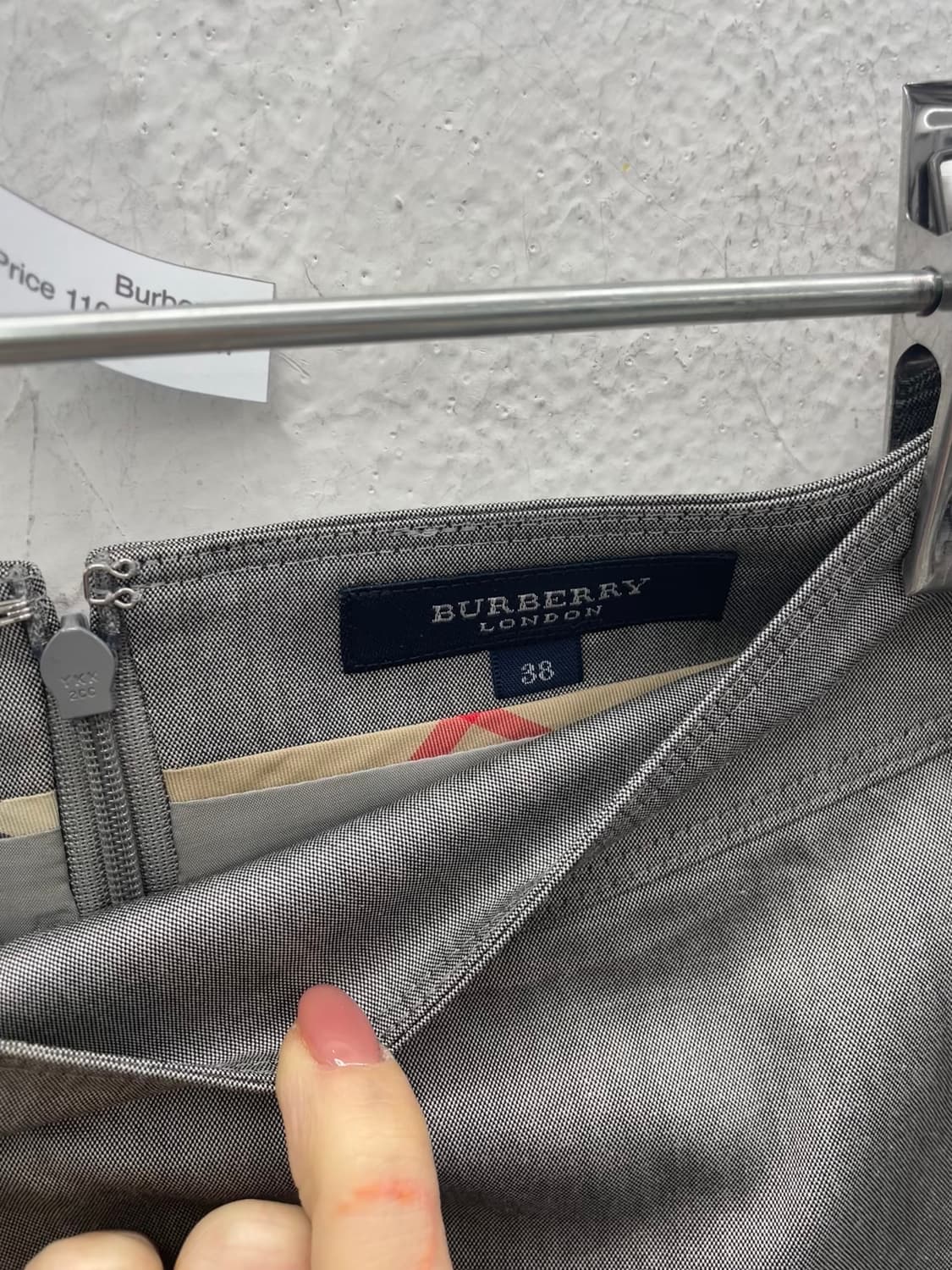 버버리 미니멀 미디 스커트  상품이미지3