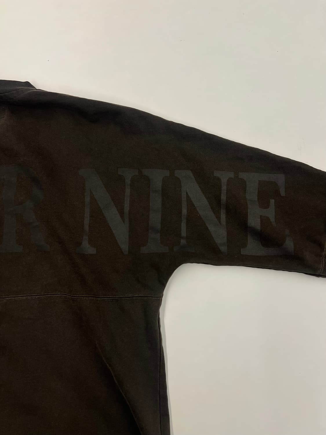 넘버나인 백프린팅 롱슬리브 2사이즈 상품이미지5