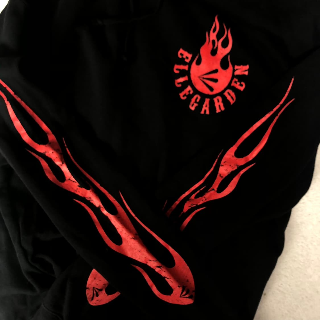 엘르가든 투어 후드티  상품이미지6