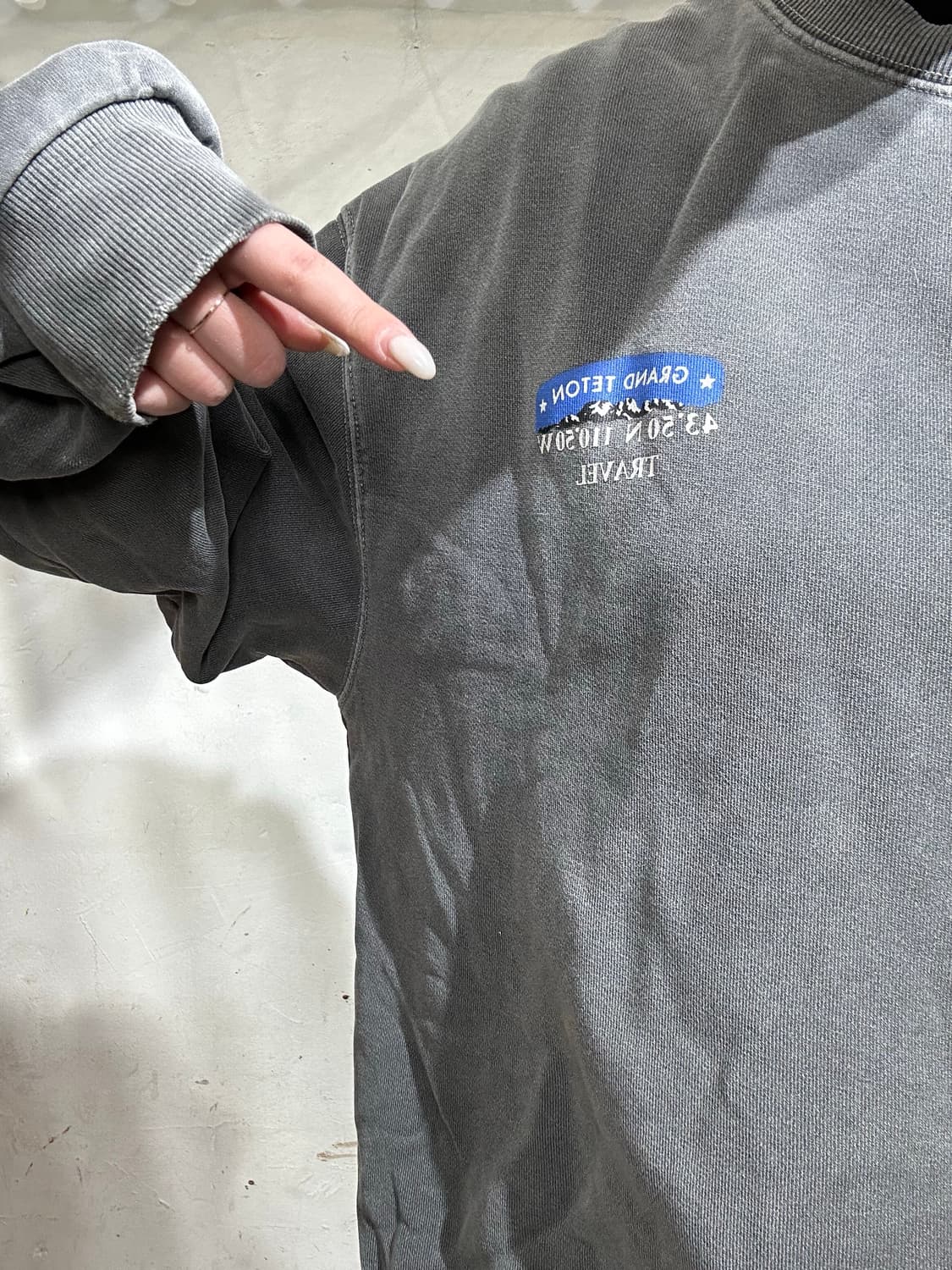 빈티지 차콜 오버핏 맨투맨 M 상품이미지4
