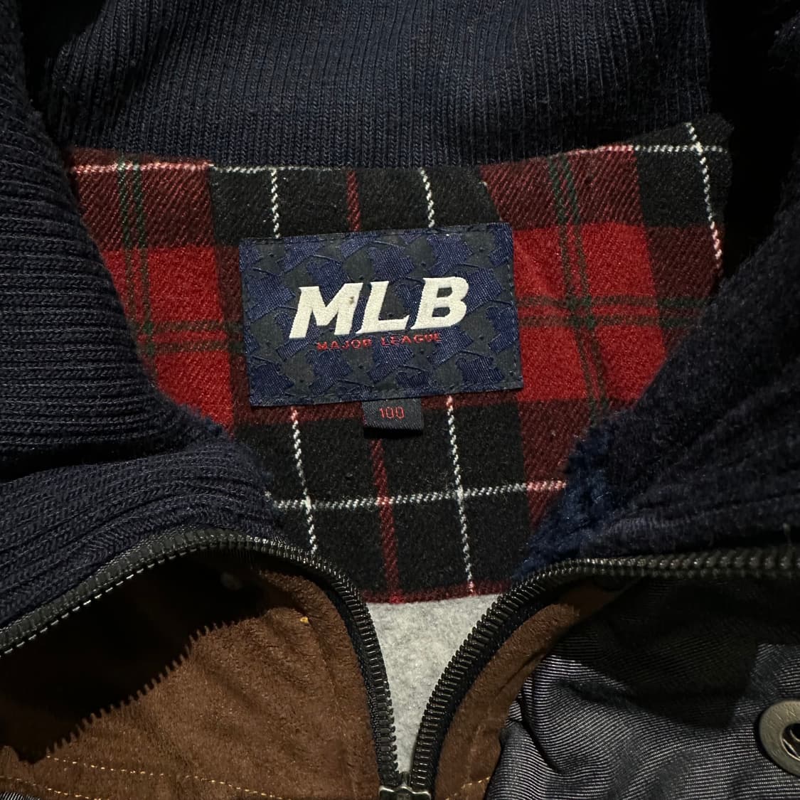 MLB 시카고 화이트삭스 스웨이드배색 패딩조끼 상품이미지6