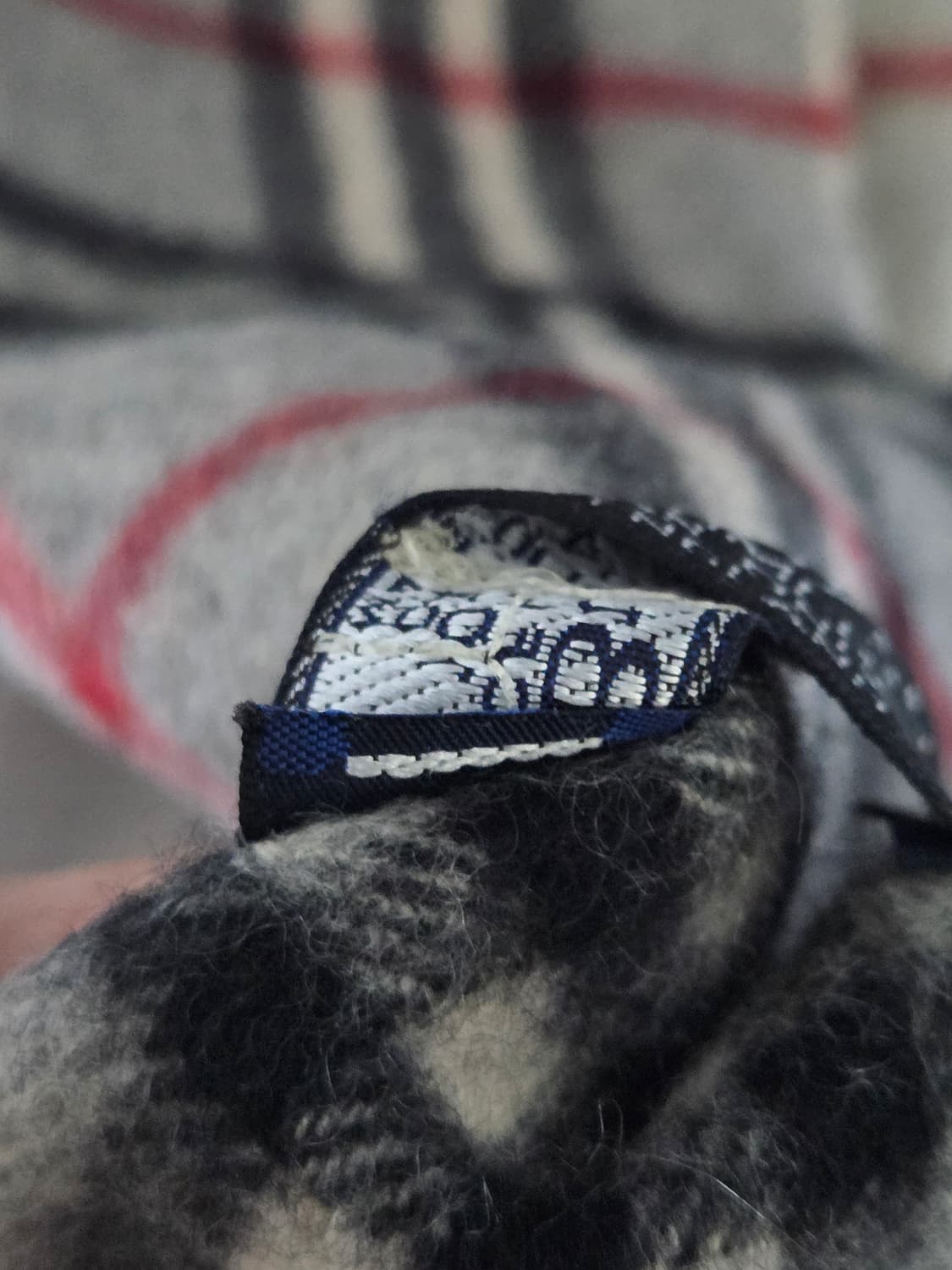 (정품) [버버리] 캐시미어 노바체크 머플러 판매합니다. 상품이미지3