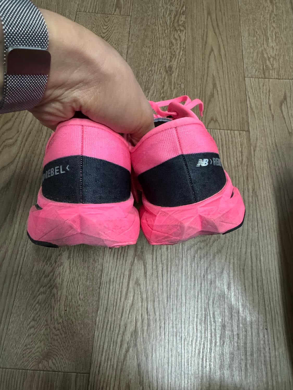 뉴발란스 레벨v4 270사이즈 판매합니다 (발볼 D) 상품이미지6