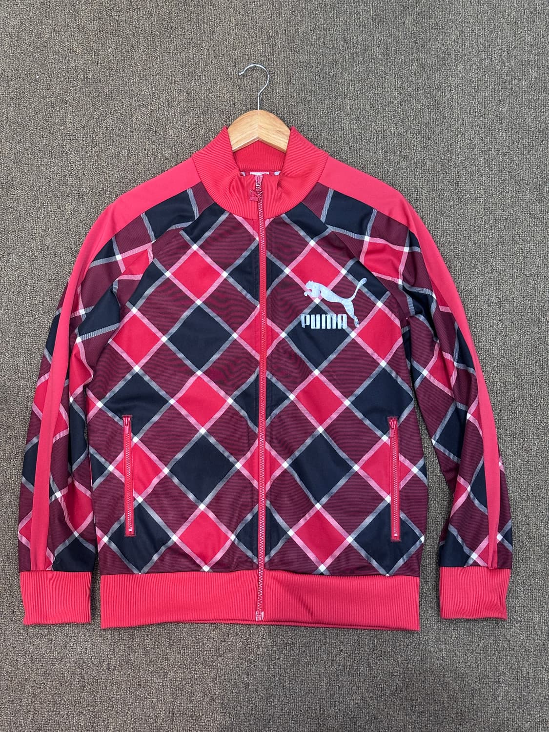 푸마 올드스쿨 레드 블랙 체크 트랙탑 져지 상품이미지1