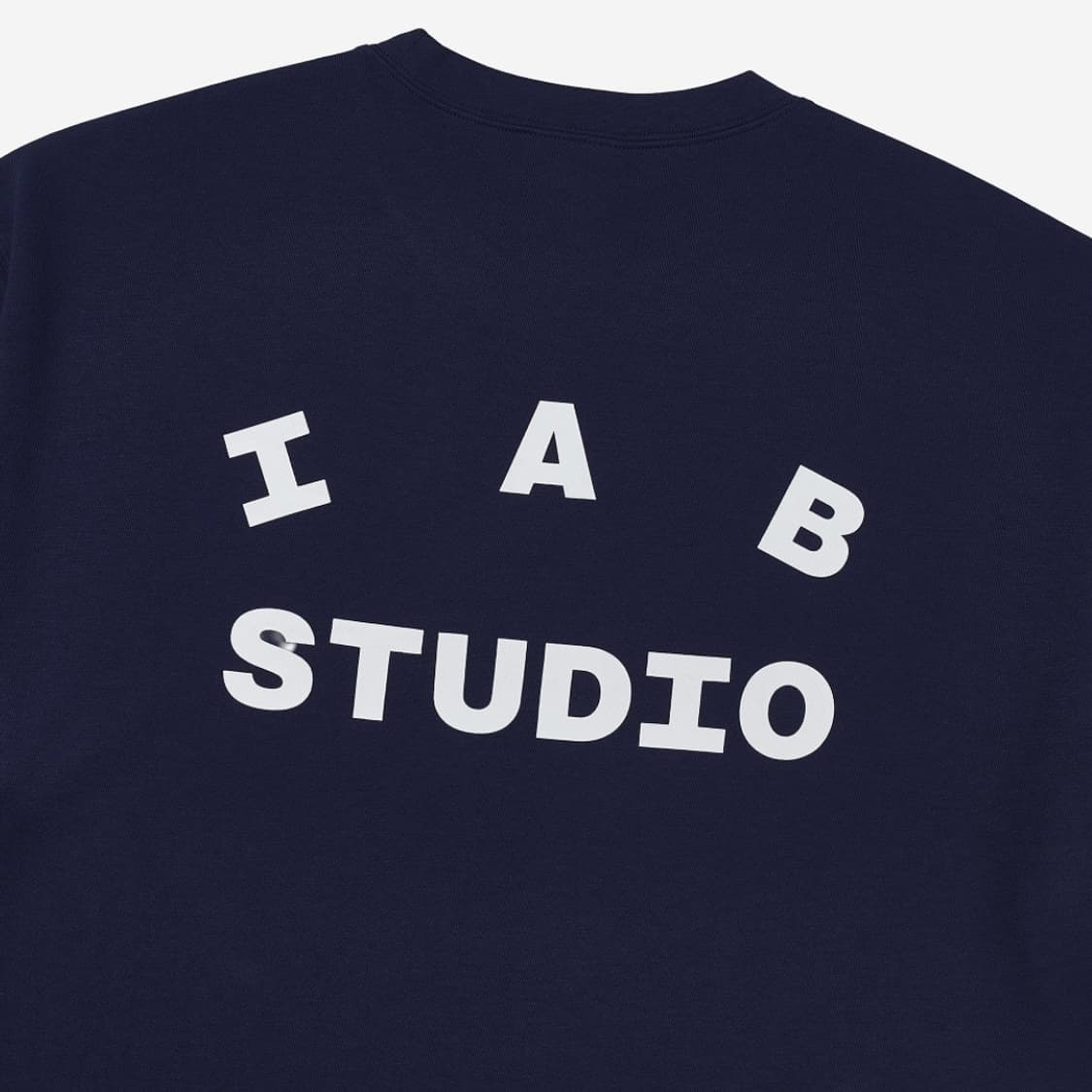 아이앱스튜디오 반팔 티셔츠 네이비 iab studio 상품이미지3