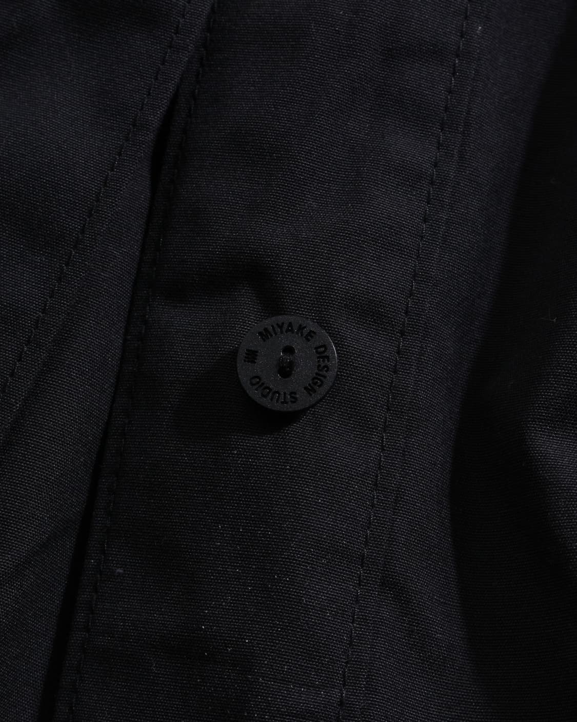 Isseymiyake design studio coat 상품이미지5