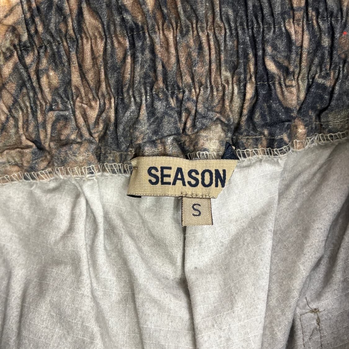 이지 시즌4 리프카모 반바지 상품이미지3