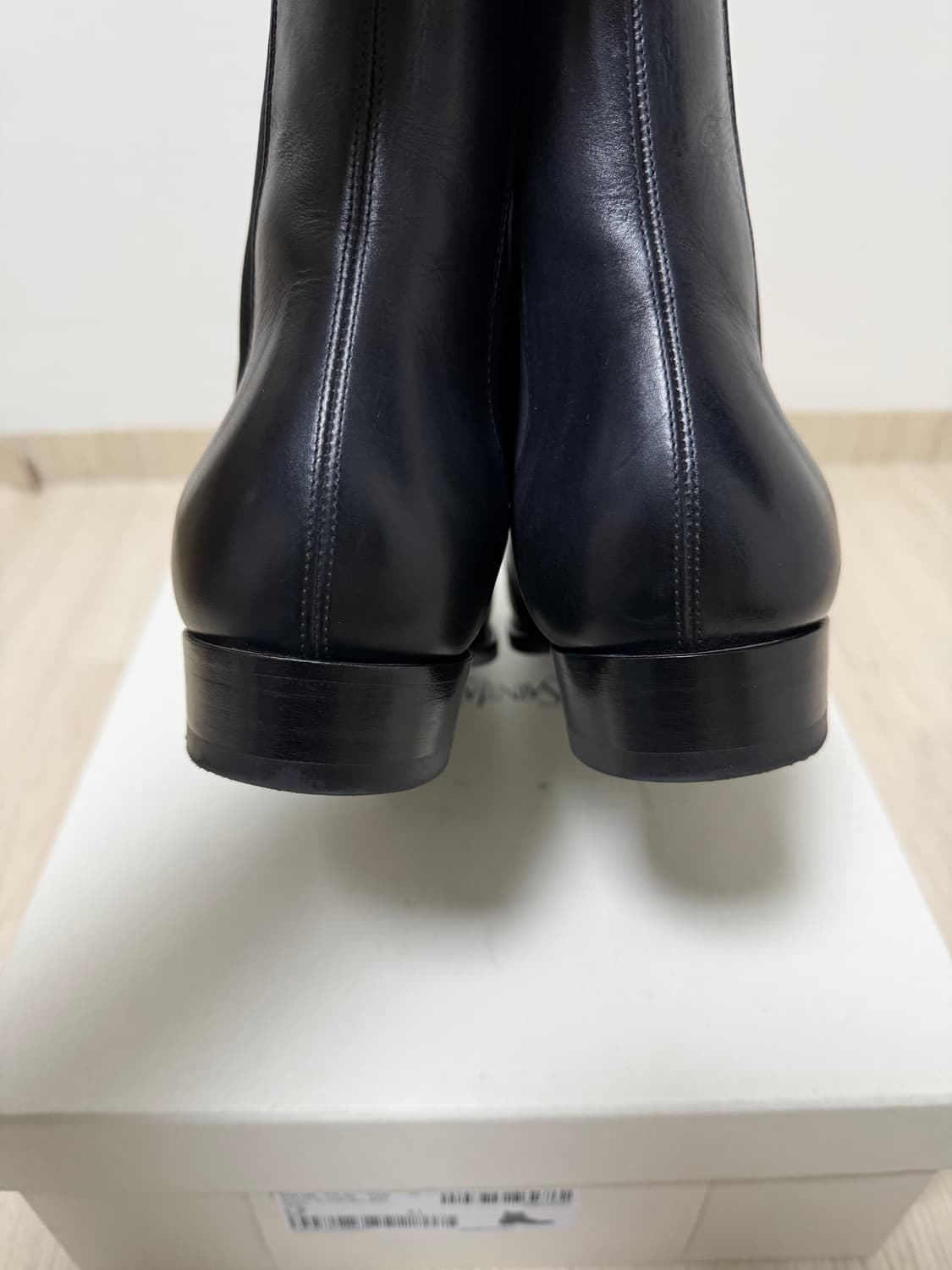 생로랑 와이어트 30 블랙 41 상품이미지5