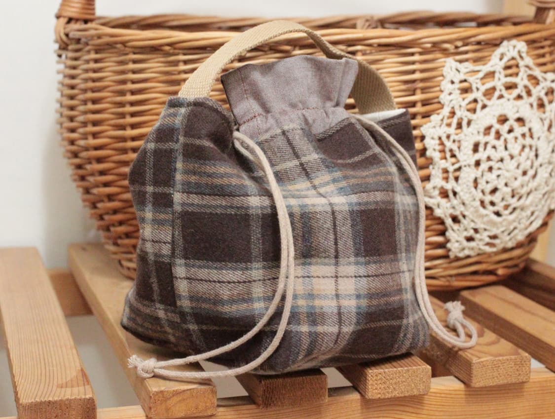 핸드메이드 손잡이 파우치 상품이미지1