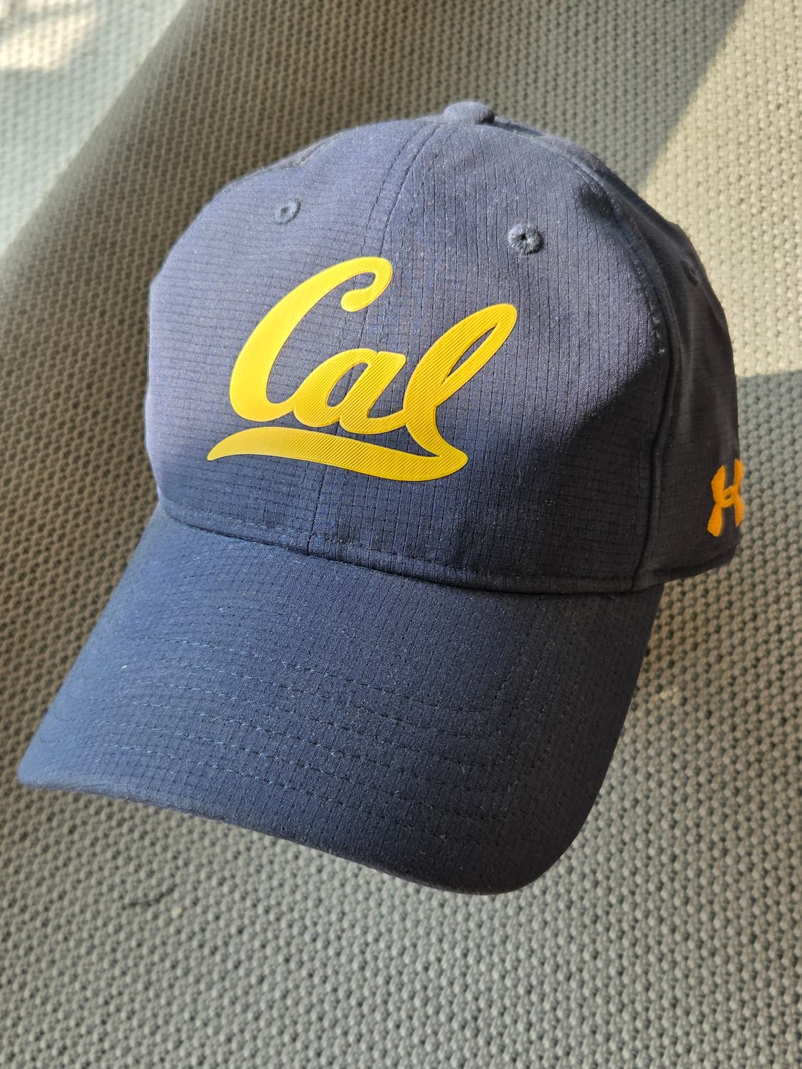 언더아머 x Cal(버클리) 볼캡 상품이미지1