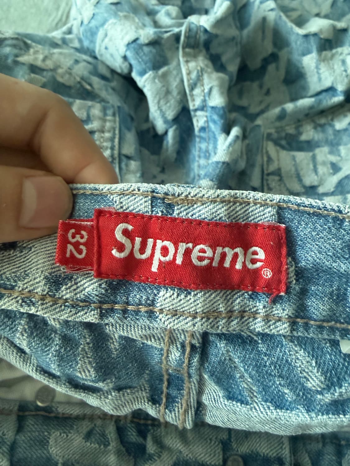 슈프림 팻 팁 레귤러진 32사이즈 판매합니다. 상품이미지5