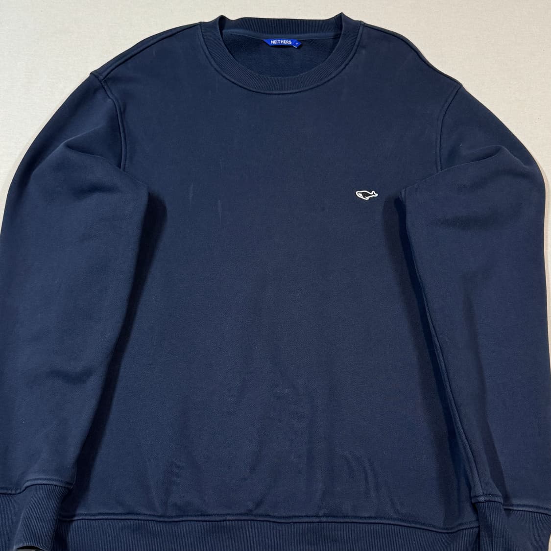 XL) NEITHERS 네이더스 스몰로고 스웻 상품이미지3