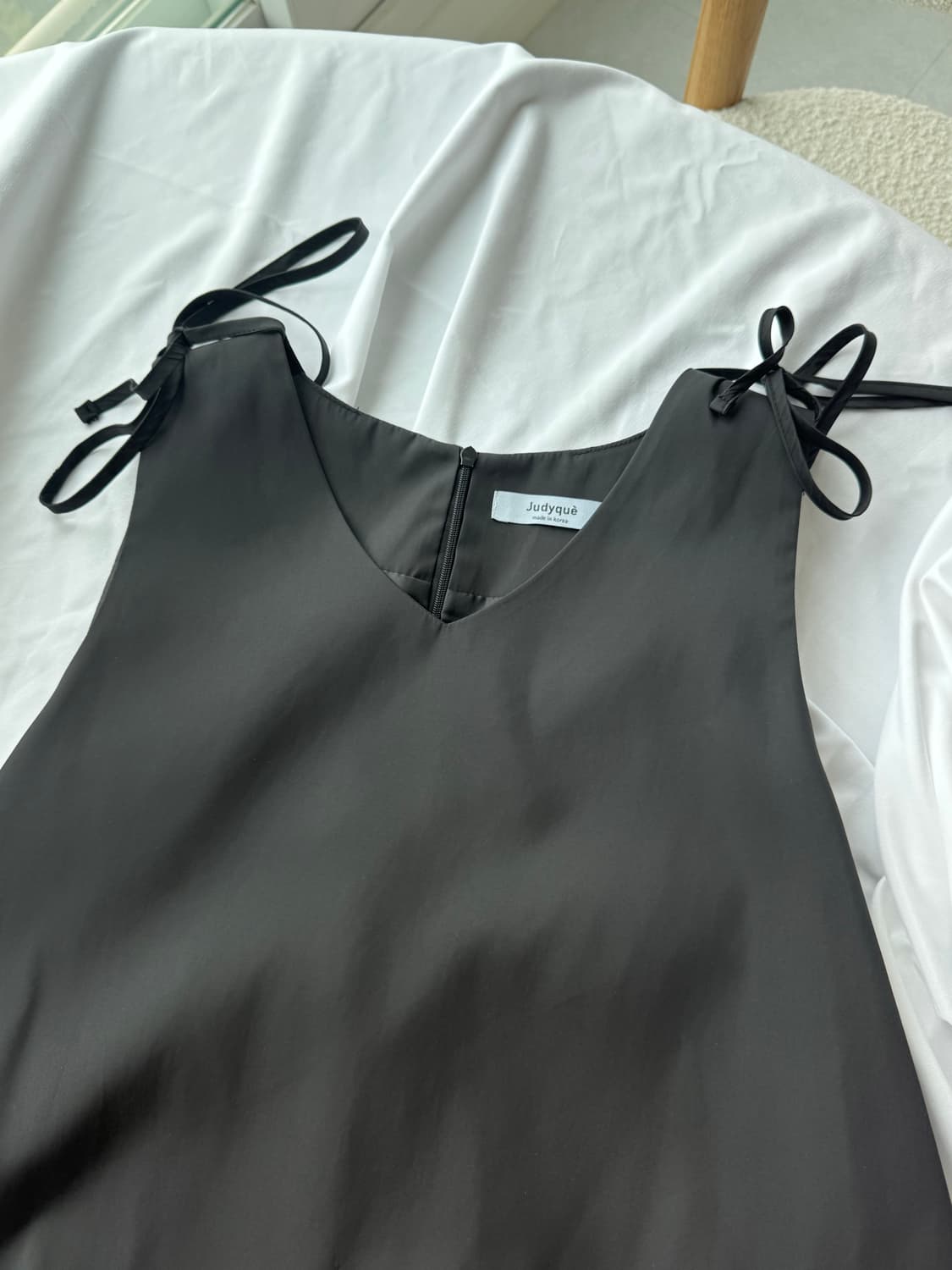 블랙 벌룬 나일론 미니 원피스 상품이미지3