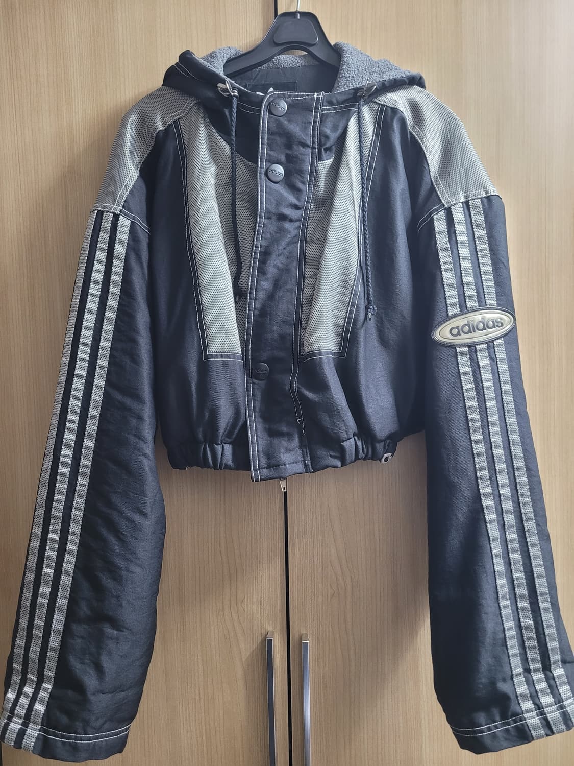 아디다스 빈티지 크롭 점퍼 상품이미지1