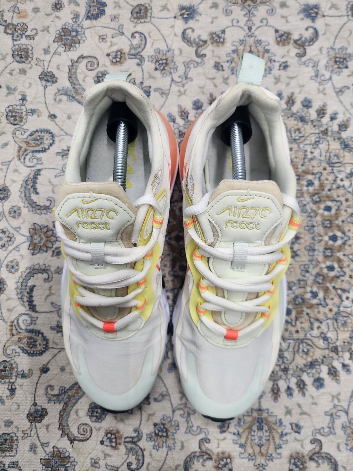 나이키 에어맥스 270 리액트 240mm 상품이미지2