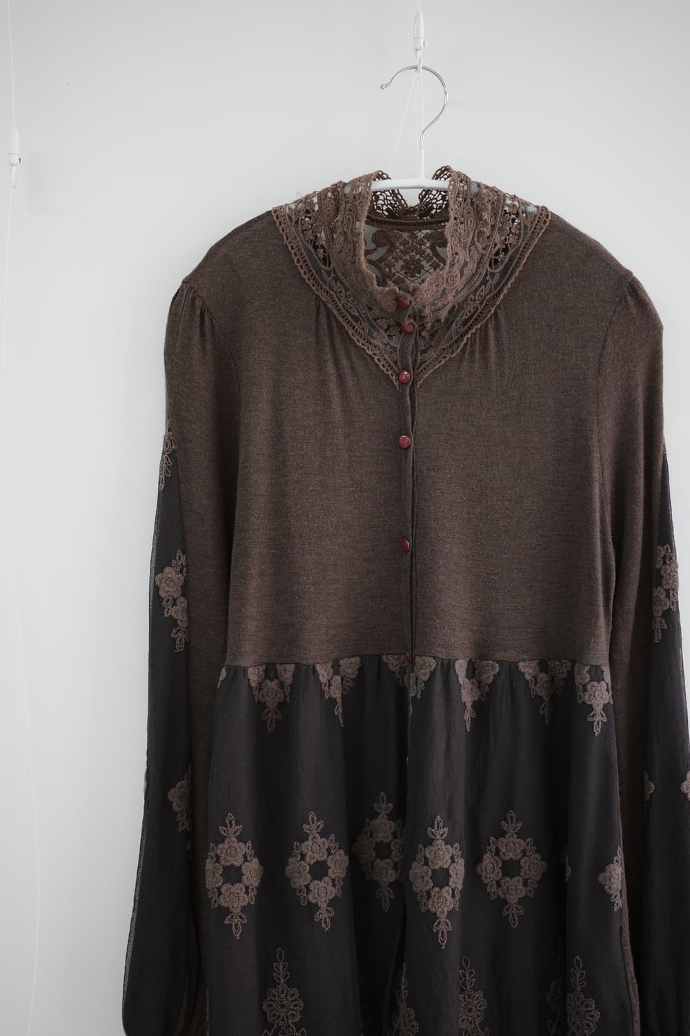 Antique brown lace one-piece 상품이미지3