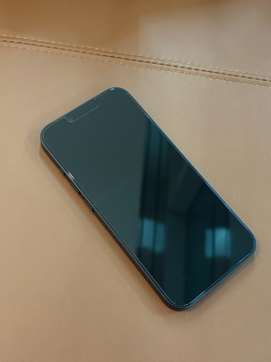 아이폰 16e 128 카메라 무음  상품이미지3