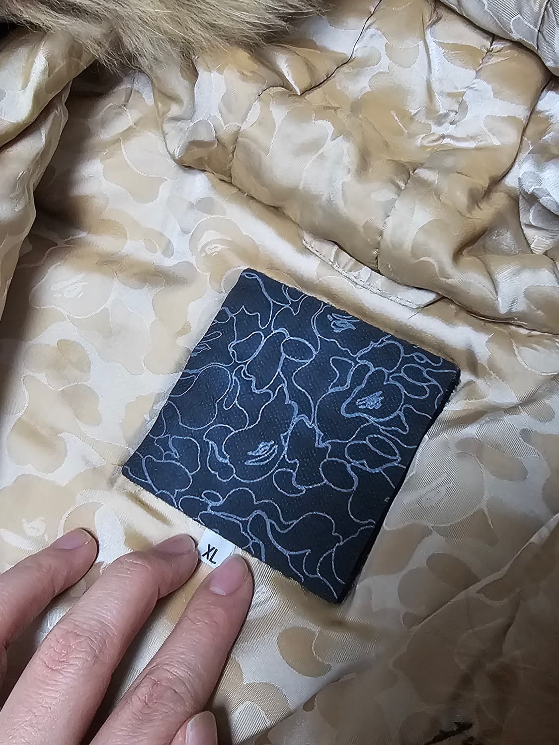 [XL] BAPE 00s 퍼 레더 다운자켓 상품이미지3